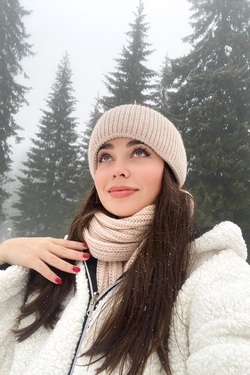 27 y.o. Valeriia from London, United Kingdom - ID 975010