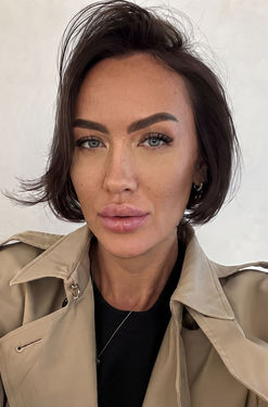 Kateryna, 46 from Tbilisi, Georgia