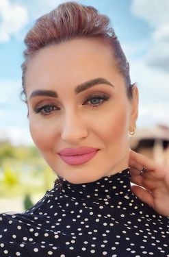 42 y.o. Olena from Poltava, Ukraine - ID 912498