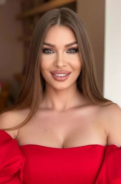 Daniela, 36 from Bucharest, Romania