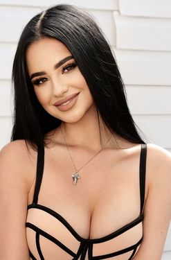 Aleksandra, 19 from Brno, Czech Republic