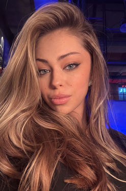 Oleksandra, 23 from Warsaw, Poland