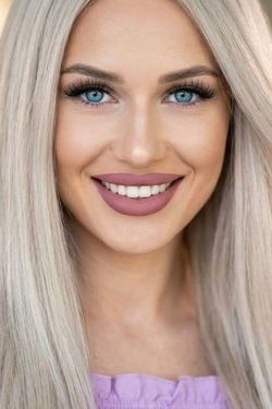 Slovenian Bride:Yuliia, 35 from Dnipro, Ukraine