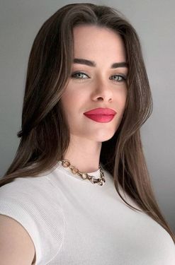 29 y.o. Roksolana from New York, USA - ID 918607