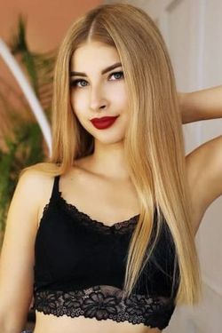 28 y.o. Kateryna from Zaporizhia, Ukraine - ID 835636