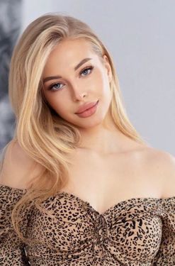 19 y.o. Varvara from Krakow, Poland - ID 984400