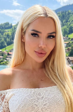 Hanna, 24 from Kyiv, Ukraine