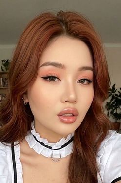 Shahnaz, 19 from Astana, Kazakhstan