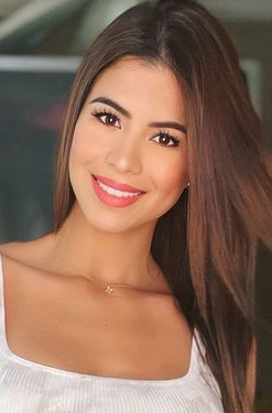 37 y.o. Claudia from Bogotá, Colombia - ID 899060