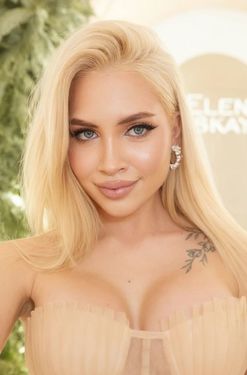 Swedish Bride:Yevhenia, 19 from Odessa, Ukraine