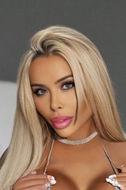 28 y.o. Daniela from Bratislava, Slovakia - ID 876188