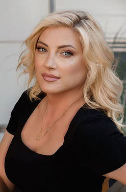 Iryna, 44 from Osijek, Croatia